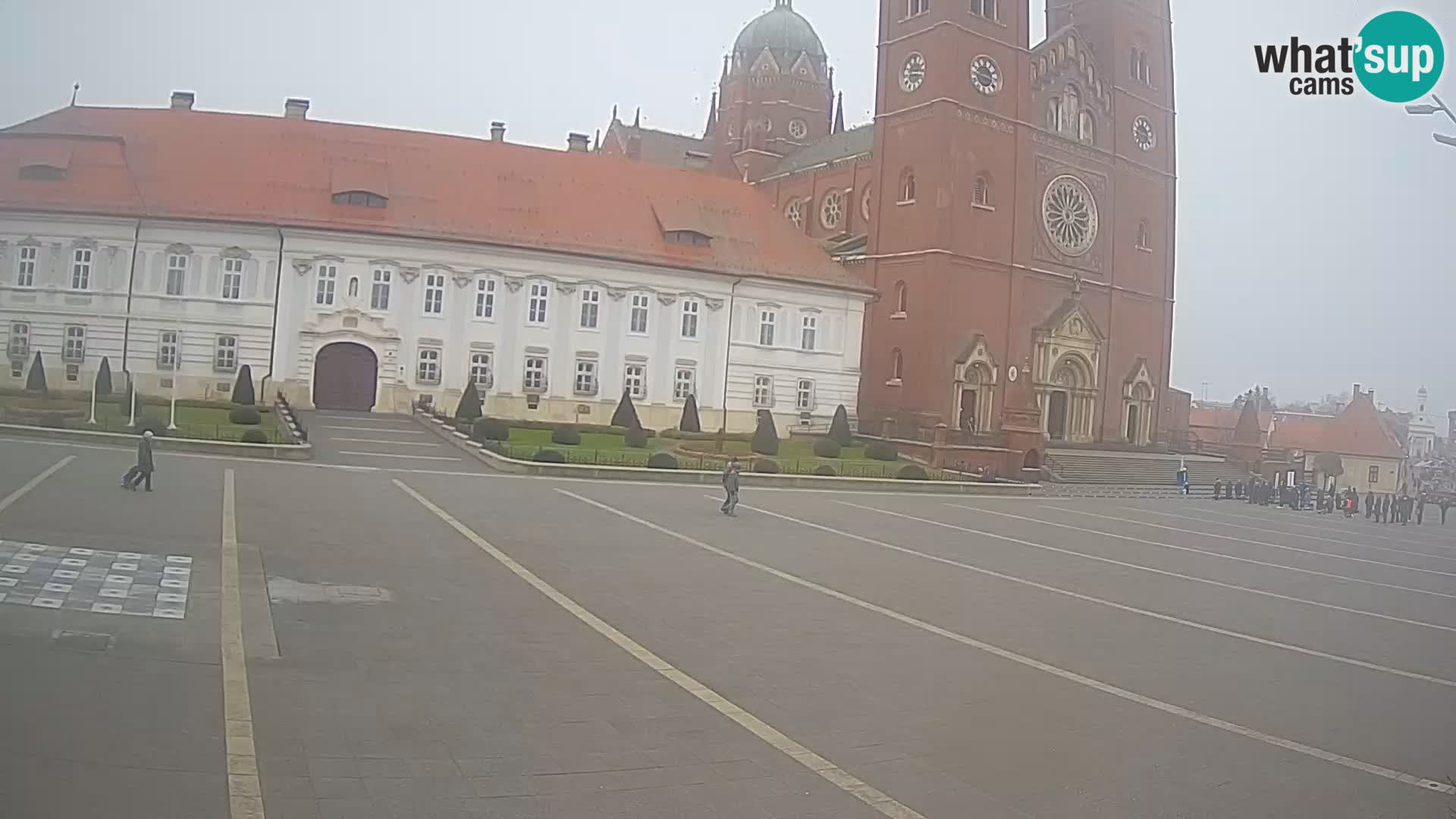 Camera en vivo Đakovo Catedral Sv. Petra