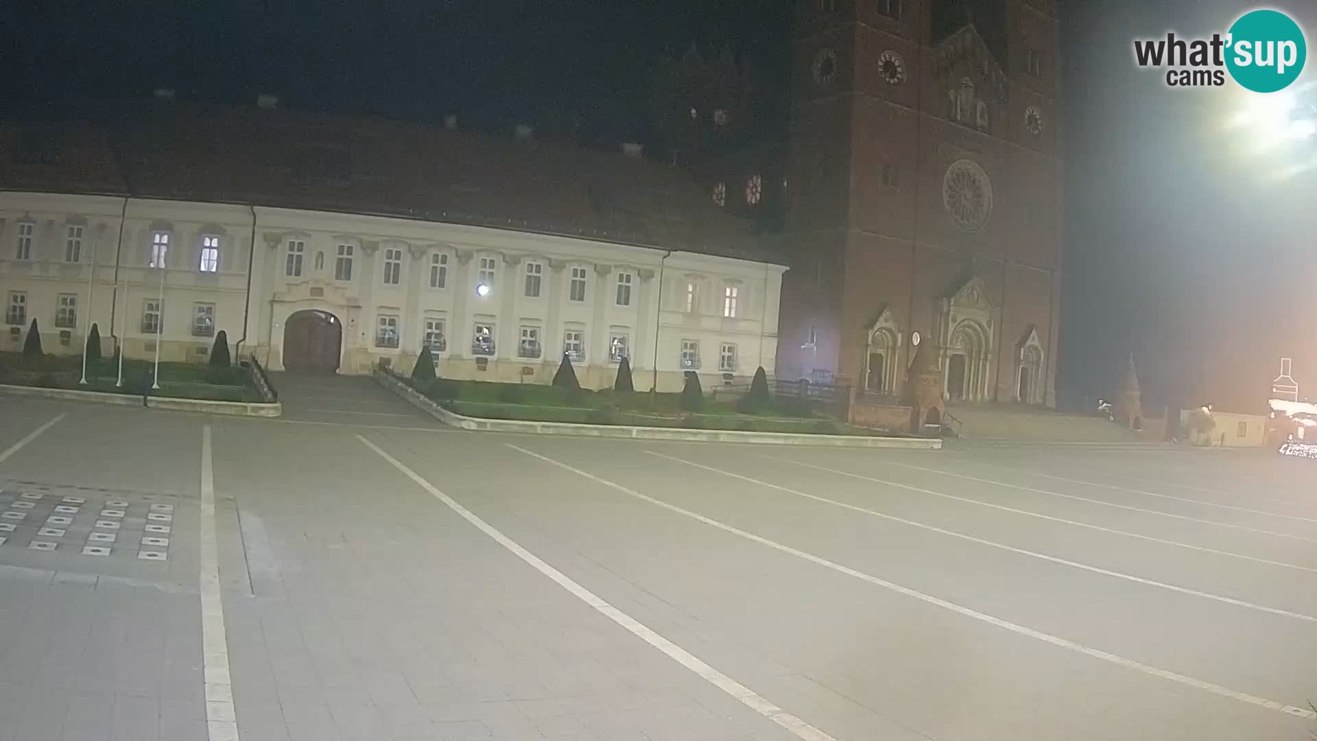 Camera en vivo Đakovo Catedral Sv. Petra