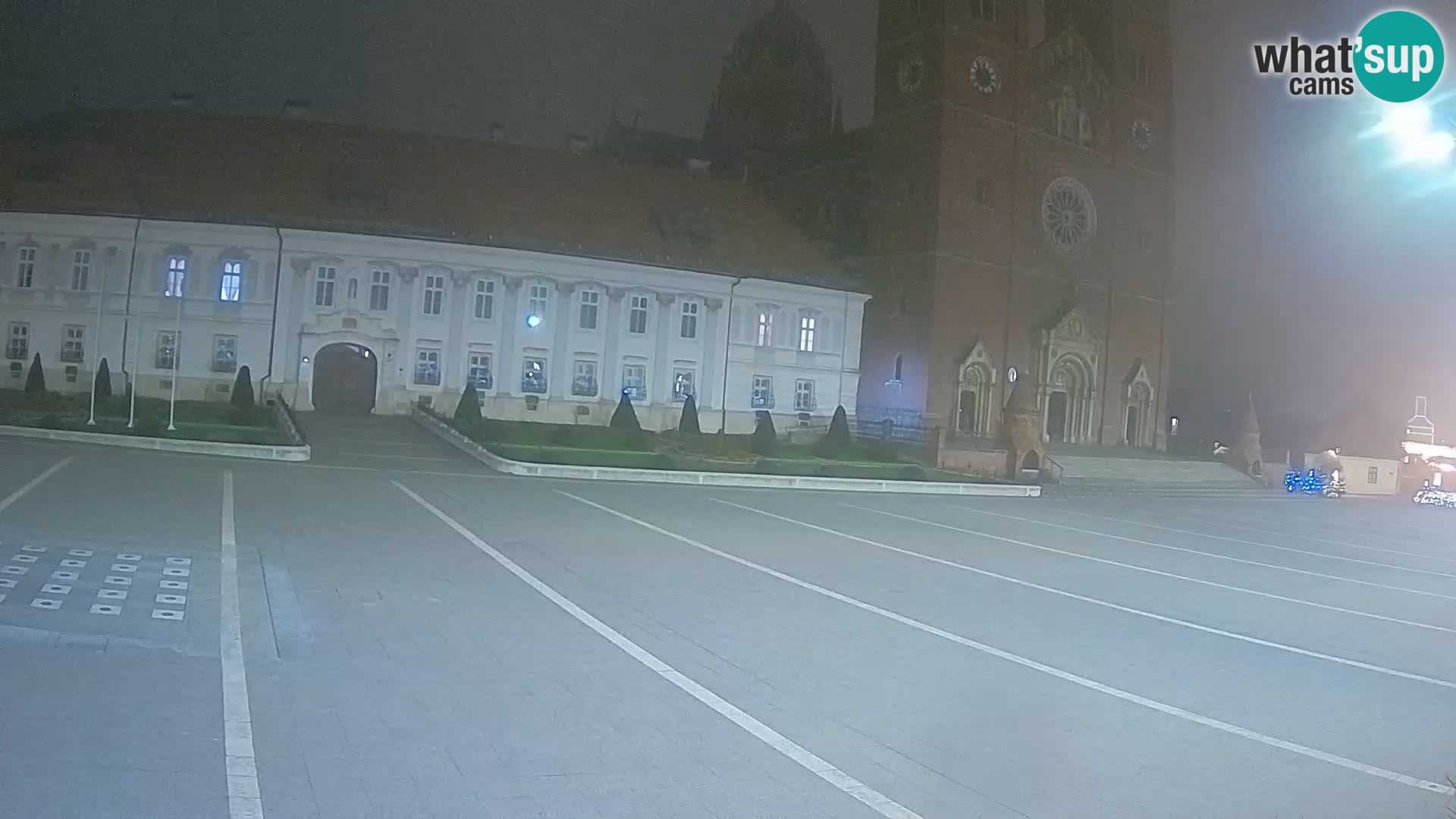 Kamera v živo Đakovo Katedrala Sv. Petra