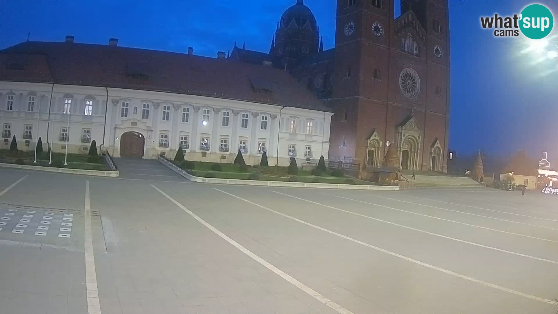 Camera en vivo Đakovo Catedral Sv. Petra