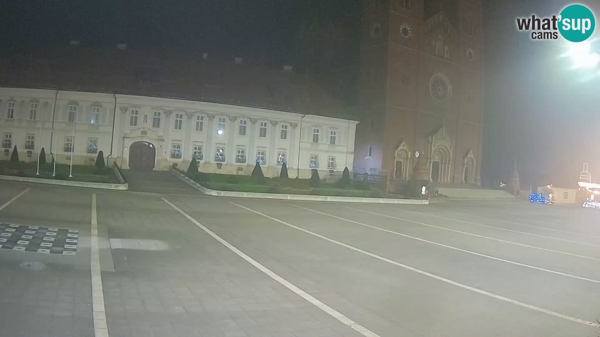 Webcam Đakovo Cathédrale Saint-Pierre