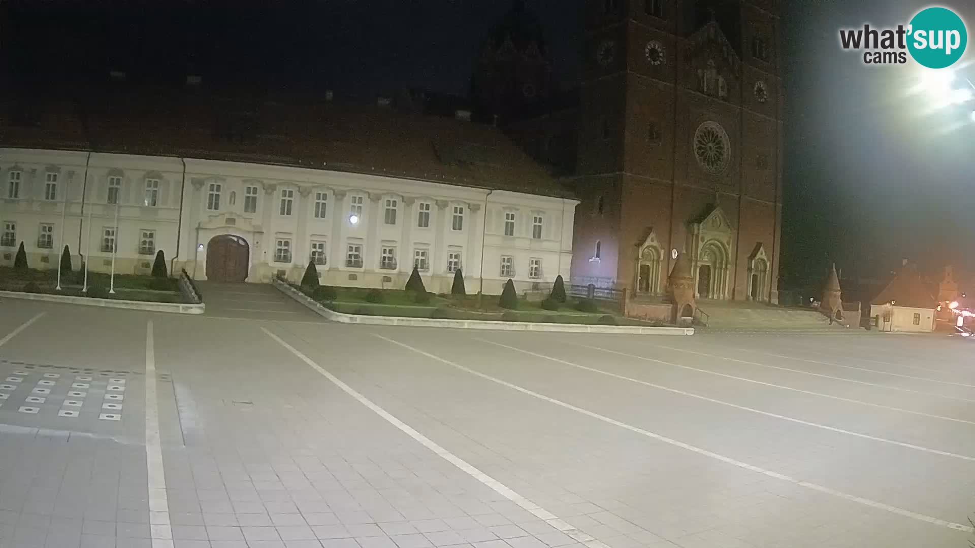 Camera en vivo Đakovo Catedral Sv. Petra