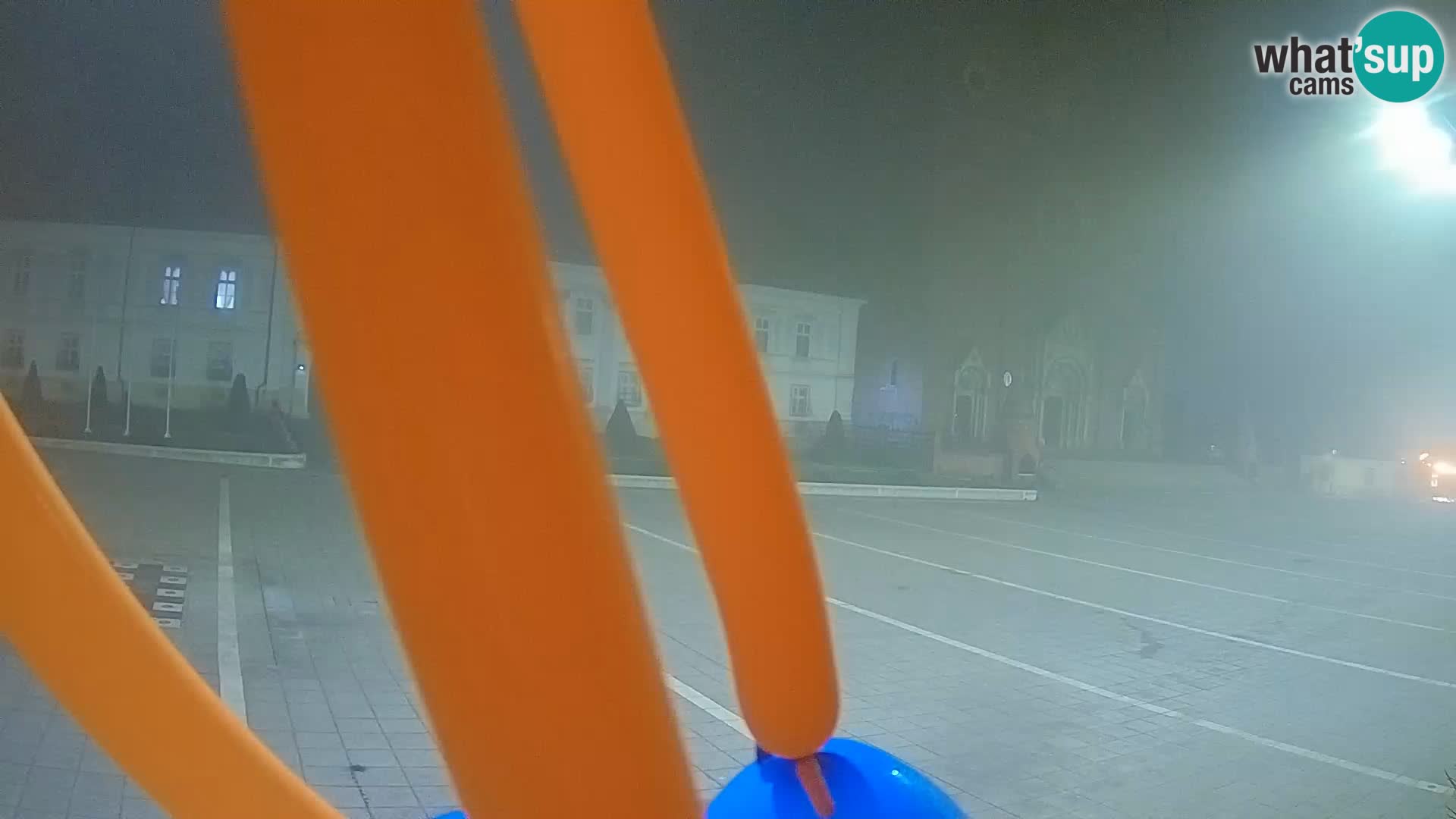 Camera en vivo Đakovo Catedral Sv. Petra