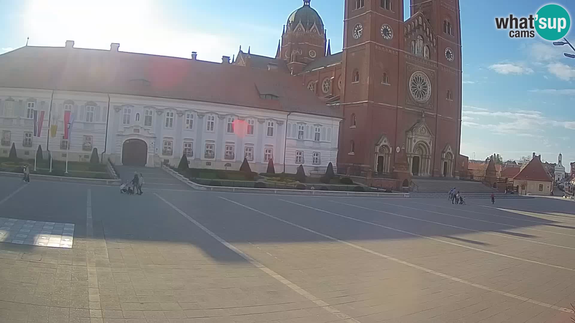 Camera en vivo Đakovo Catedral Sv. Petra