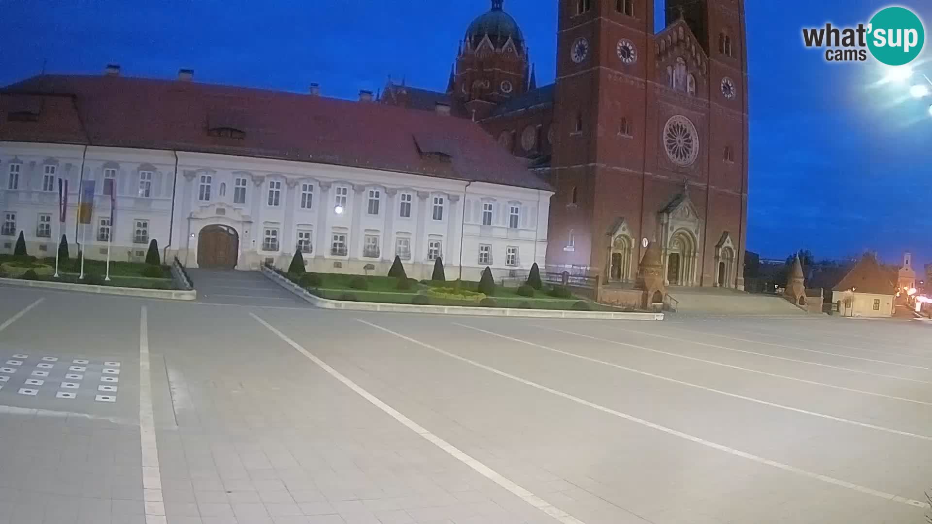 Camera en vivo Đakovo Catedral Sv. Petra
