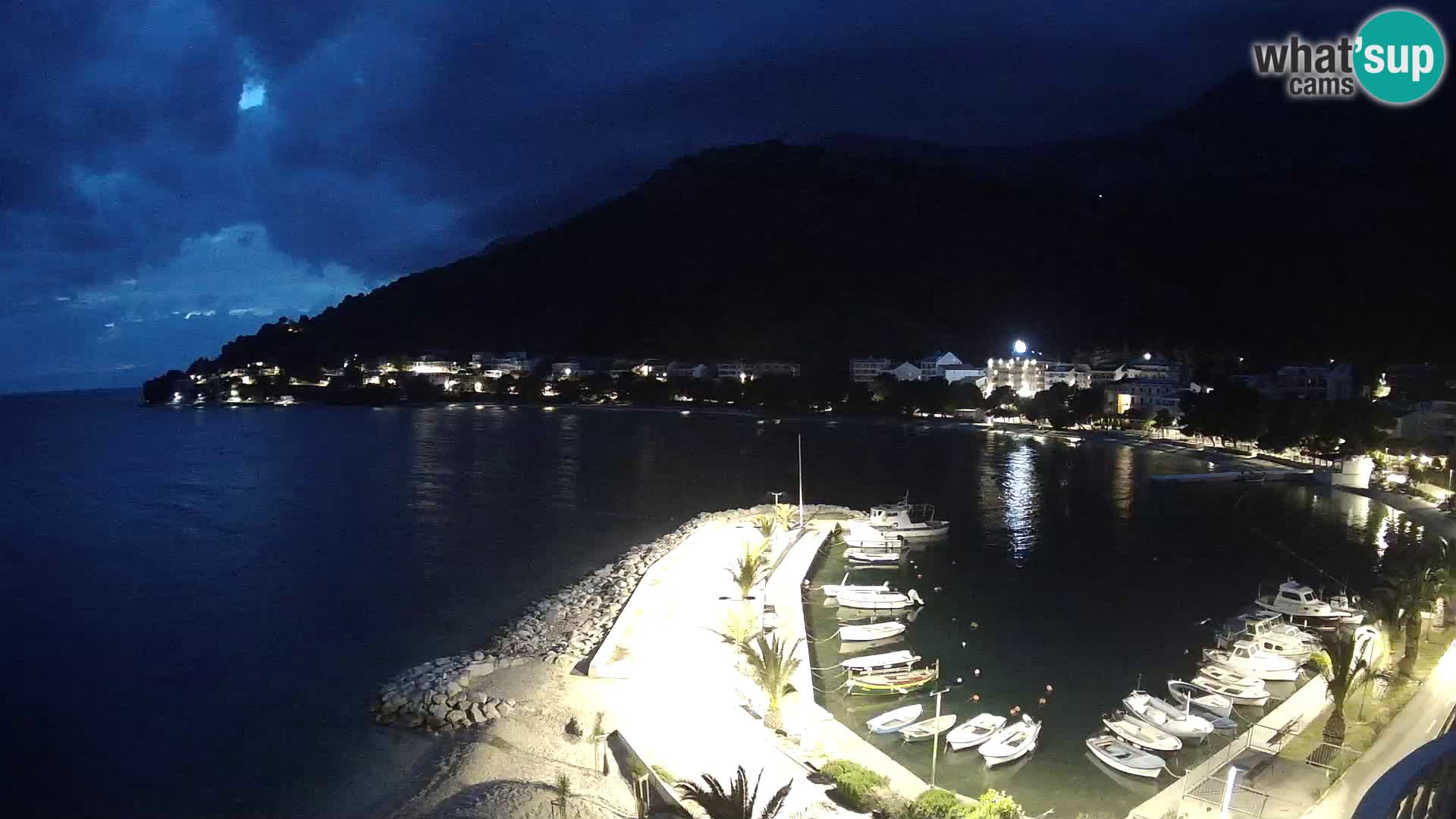Drvenik – Dalmacija spletna kamera v živo na Hrvaškem