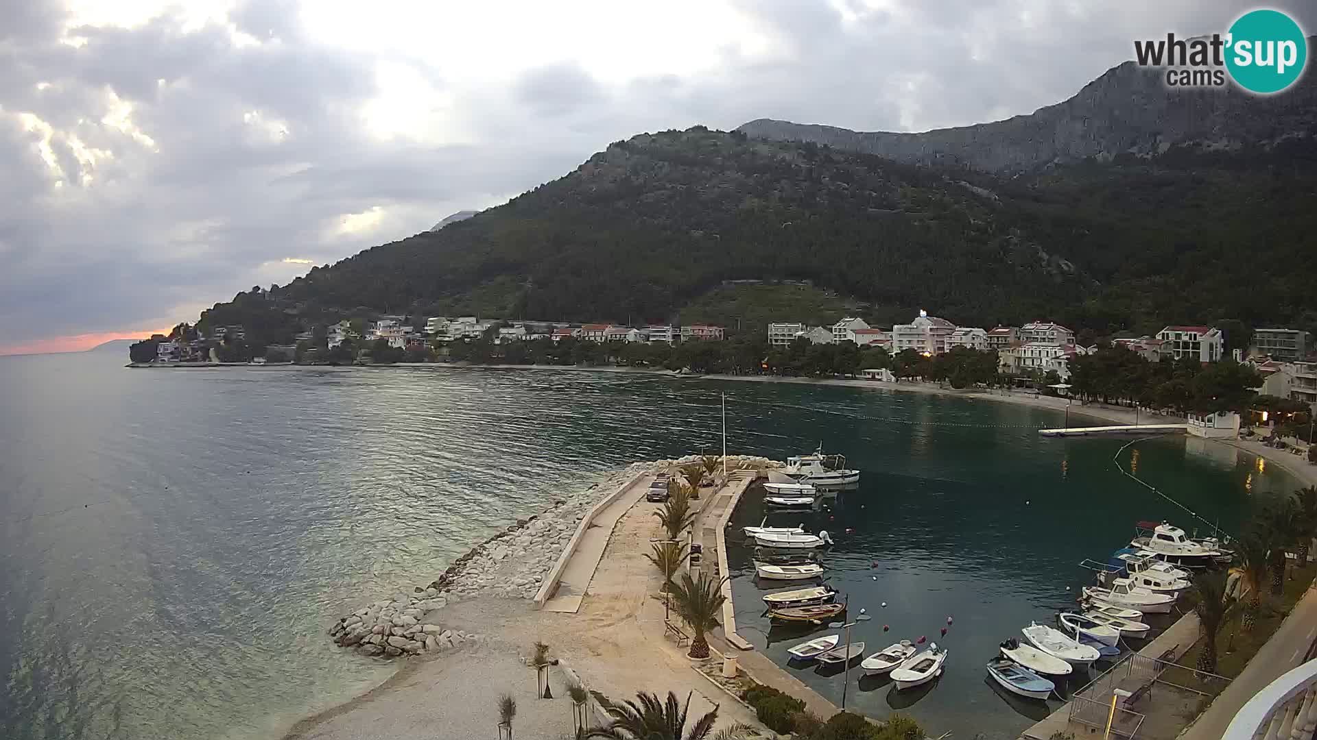 Drvenik – Dalmacija web kamera uživo u Hrvatskoj