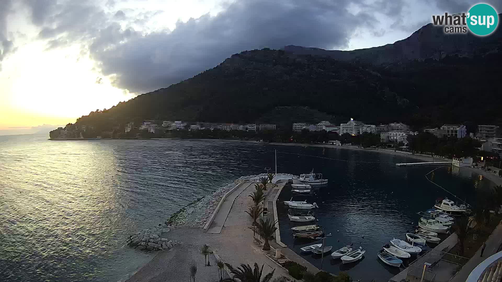 Drvenik – Dalmacija web kamera uživo u Hrvatskoj