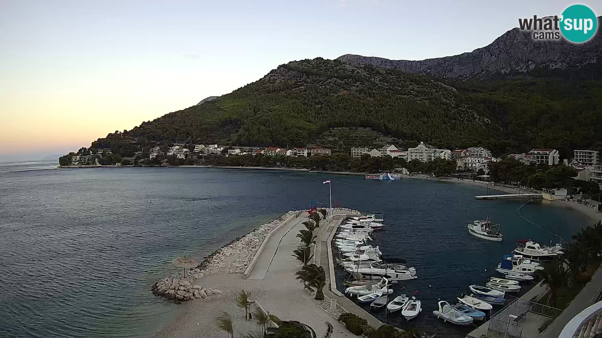 Drvenik – Dalmacija web kamera uživo u Hrvatskoj