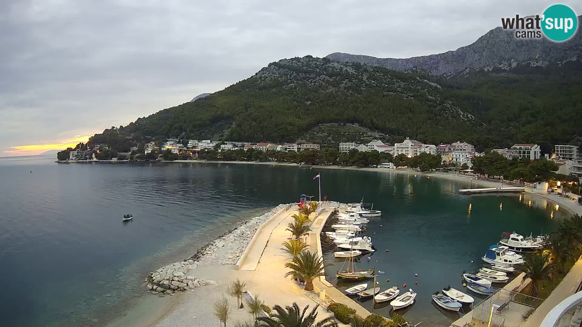 Drvenik – Dalmacija web kamera uživo u Hrvatskoj