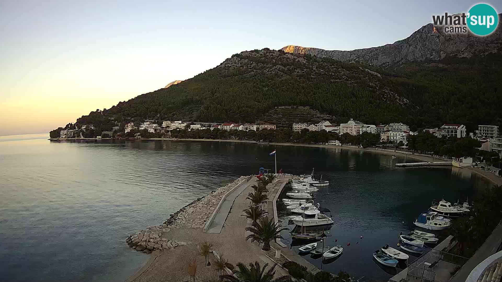 Drvenik – Dalmacija web kamera uživo u Hrvatskoj