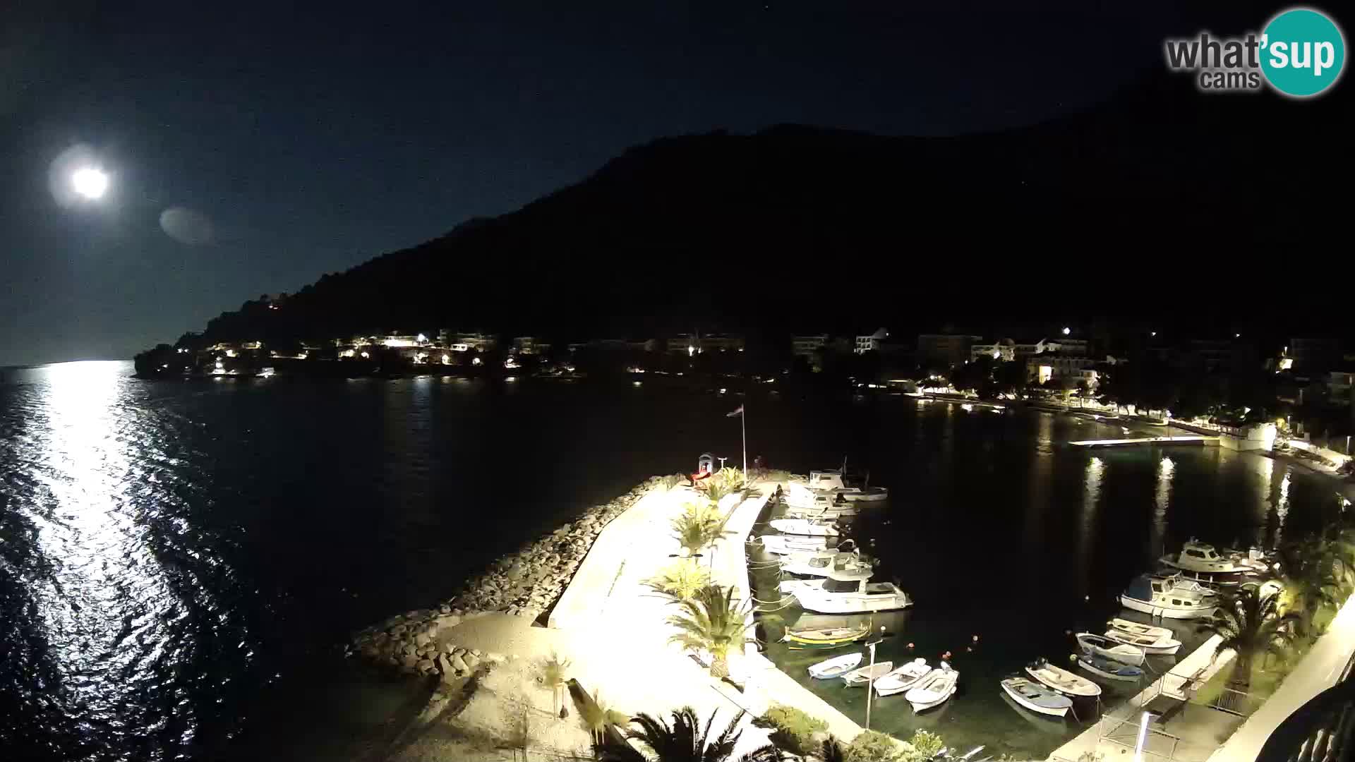 Drvenik – Dalmacija spletna kamera v živo na Hrvaškem