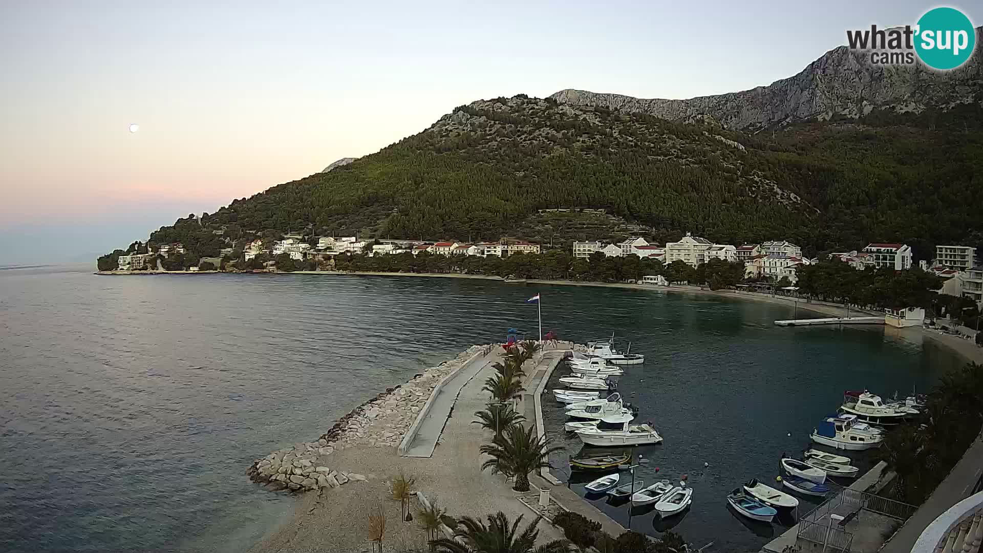 Drvenik – Dalmacija spletna kamera v živo na Hrvaškem