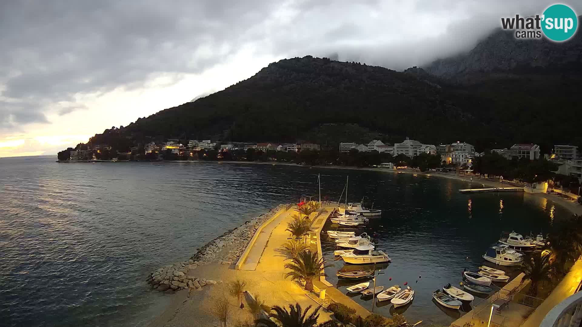 Drvenik – Dalmacija web kamera uživo u Hrvatskoj