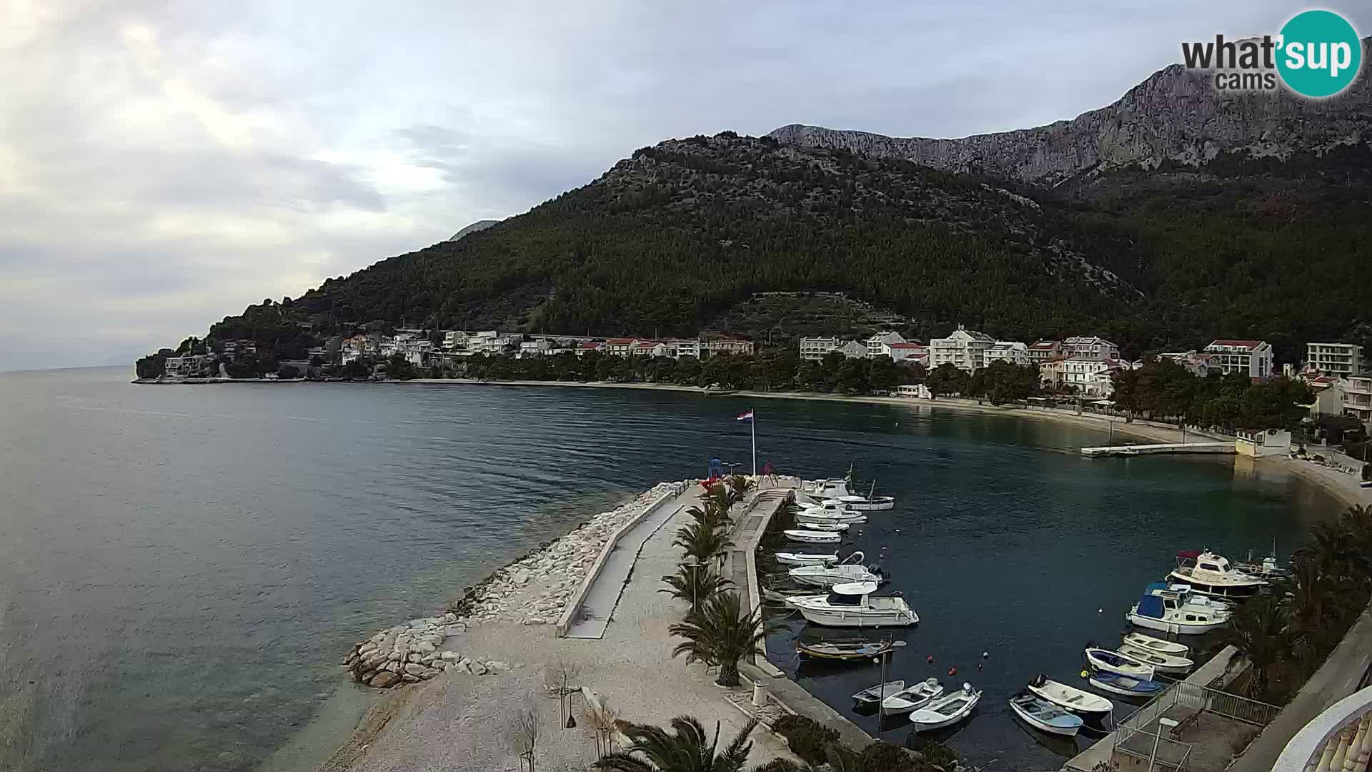 Drvenik – Dalmacija web kamera uživo u Hrvatskoj