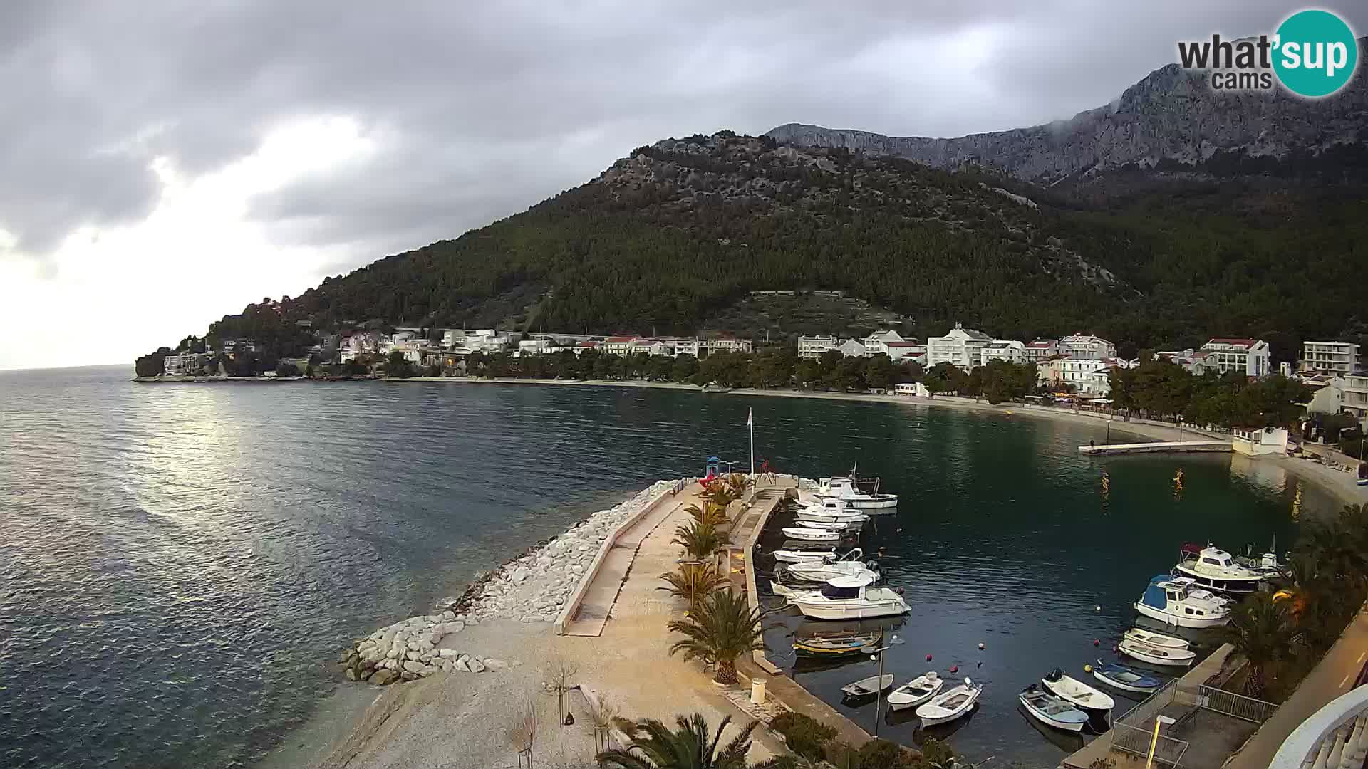 Drvenik – Dalmacija web kamera uživo u Hrvatskoj