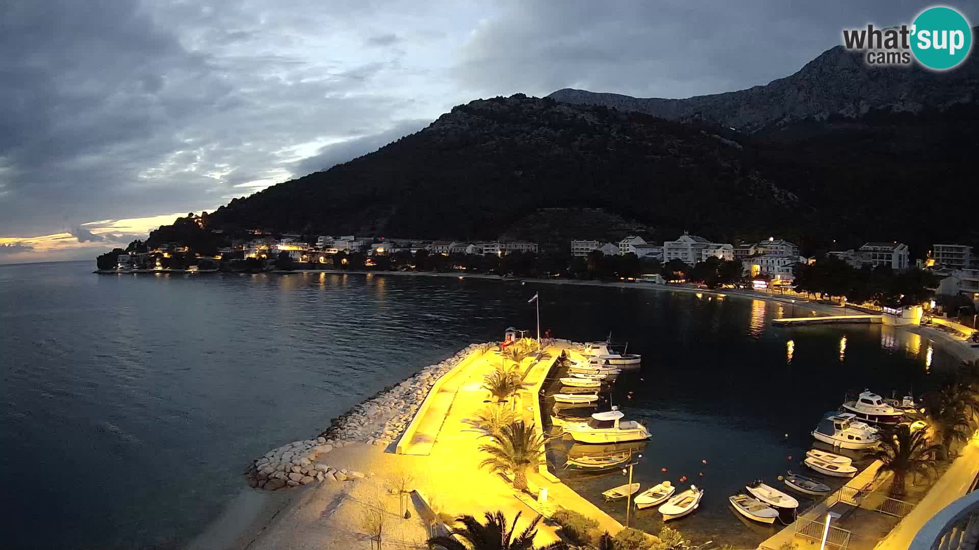 Drvenik – Dalmacija web kamera uživo u Hrvatskoj