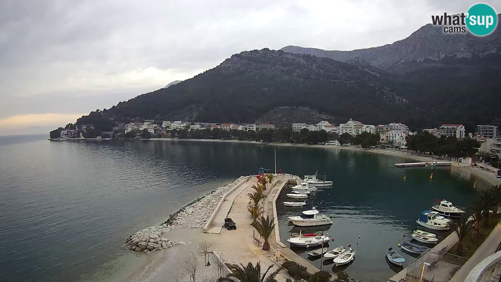 Drvenik – Dalmacija spletna kamera v živo na Hrvaškem