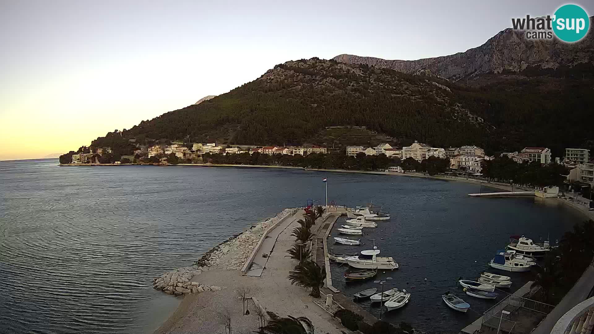 Drvenik – Dalmacija web kamera uživo u Hrvatskoj