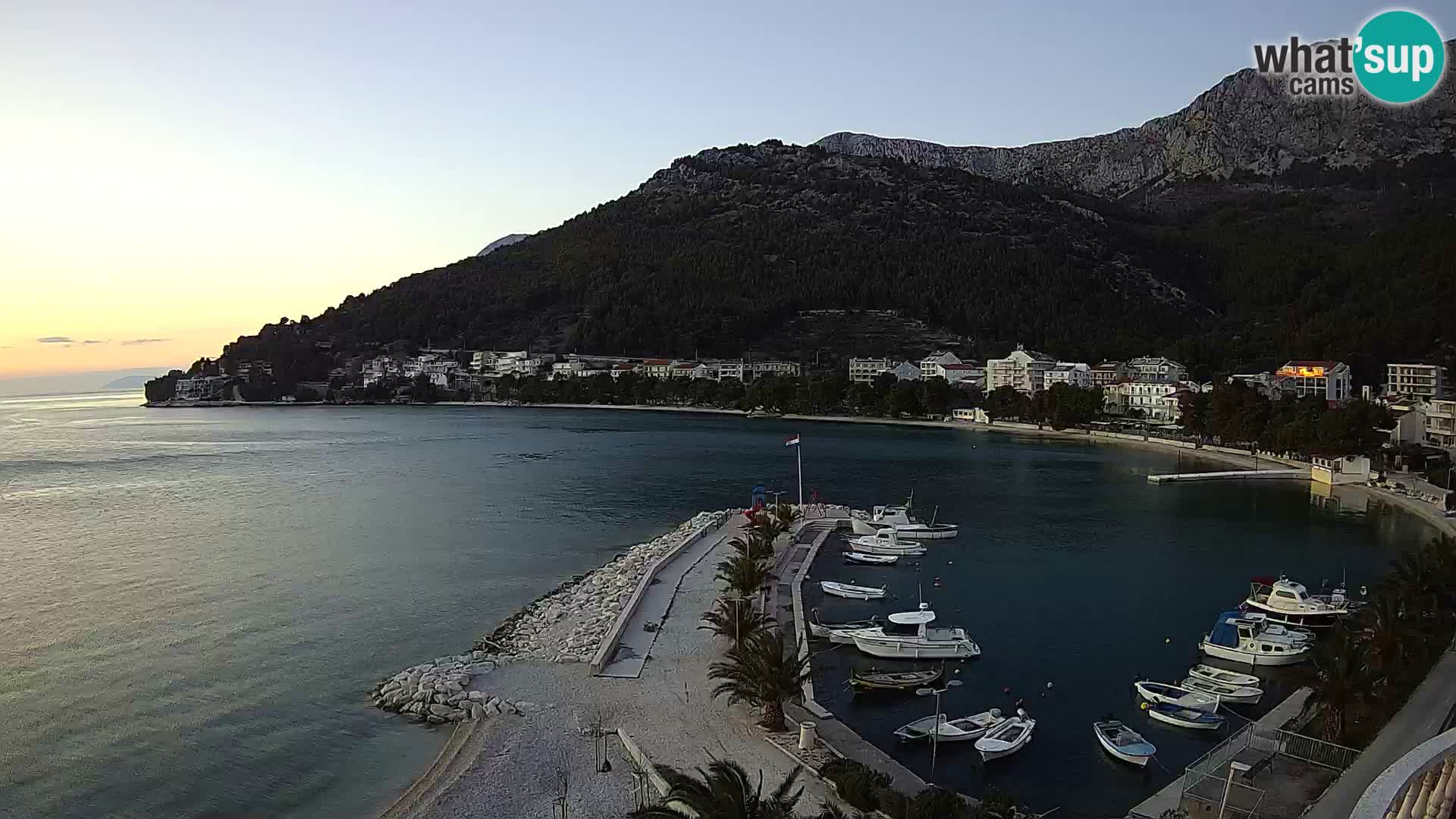 Drvenik – Dalmacija web kamera uživo u Hrvatskoj