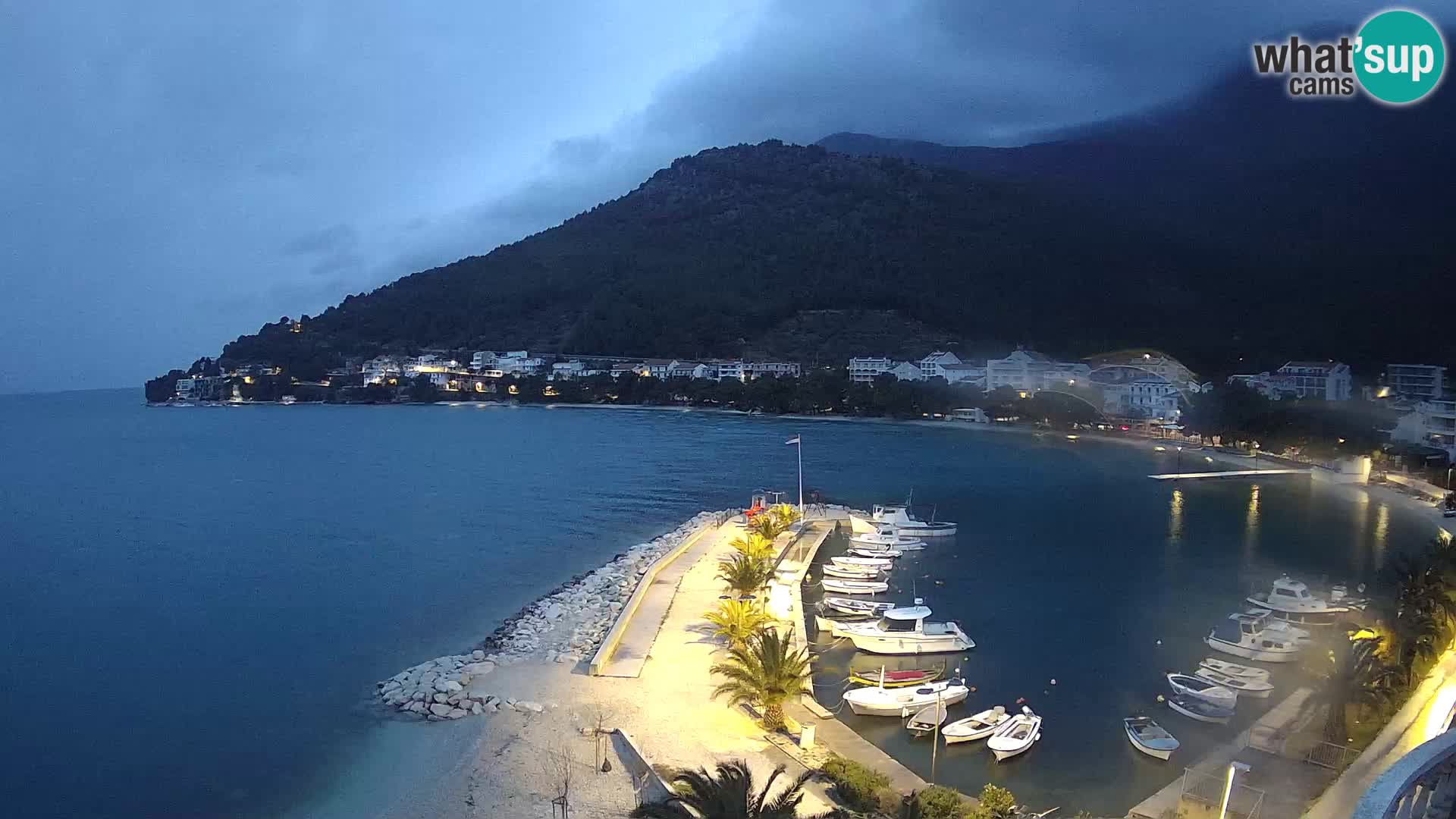 Drvenik – Dalmacija spletna kamera v živo na Hrvaškem