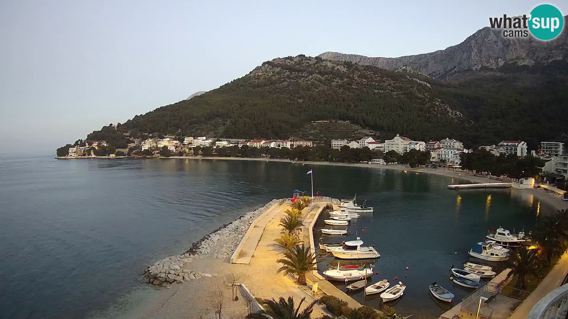 Drvenik – Dalmacija web kamera uživo u Hrvatskoj