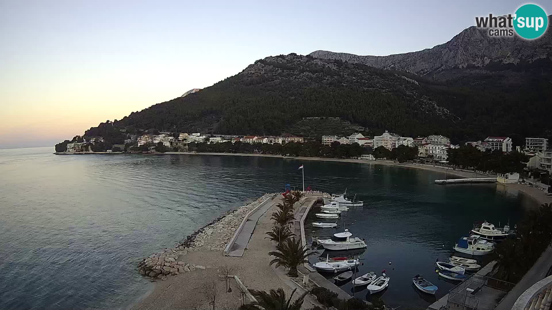 Drvenik – Dalmacija web kamera uživo u Hrvatskoj