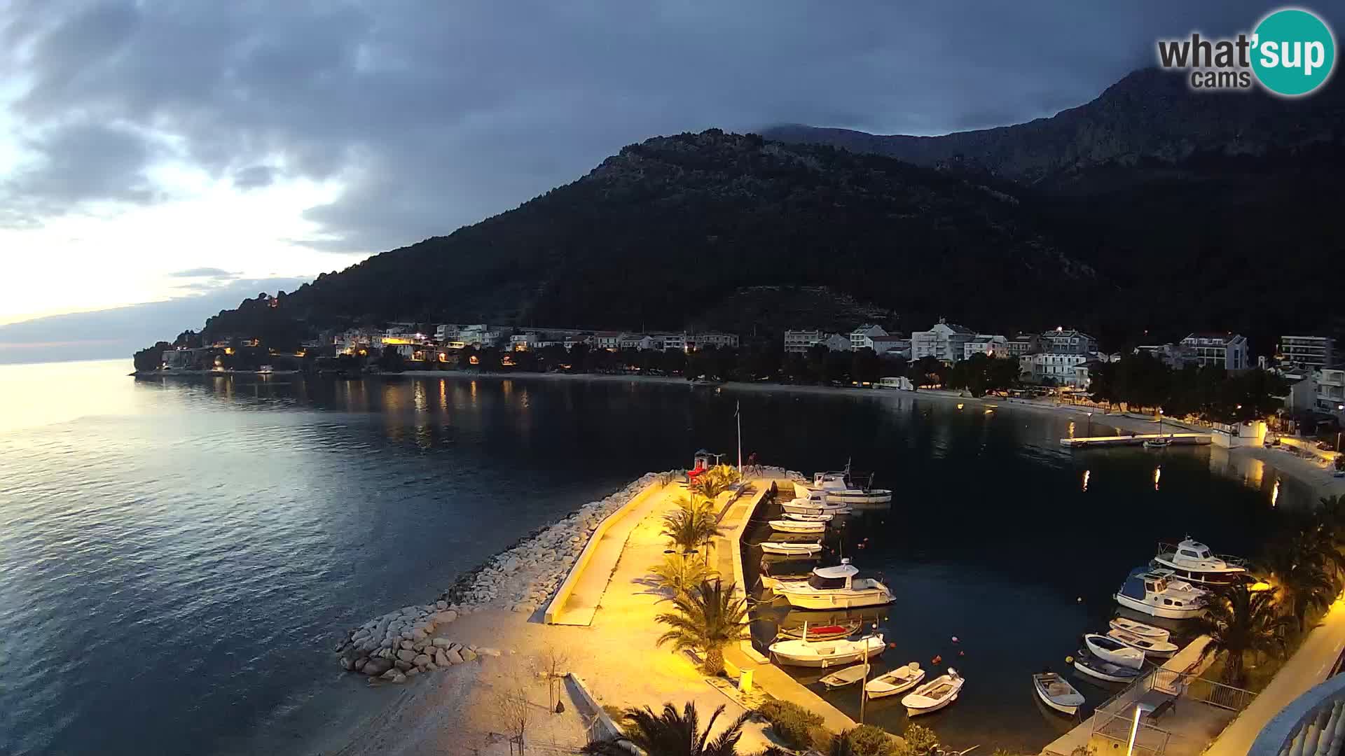 Drvenik – Dalmacija web kamera uživo u Hrvatskoj