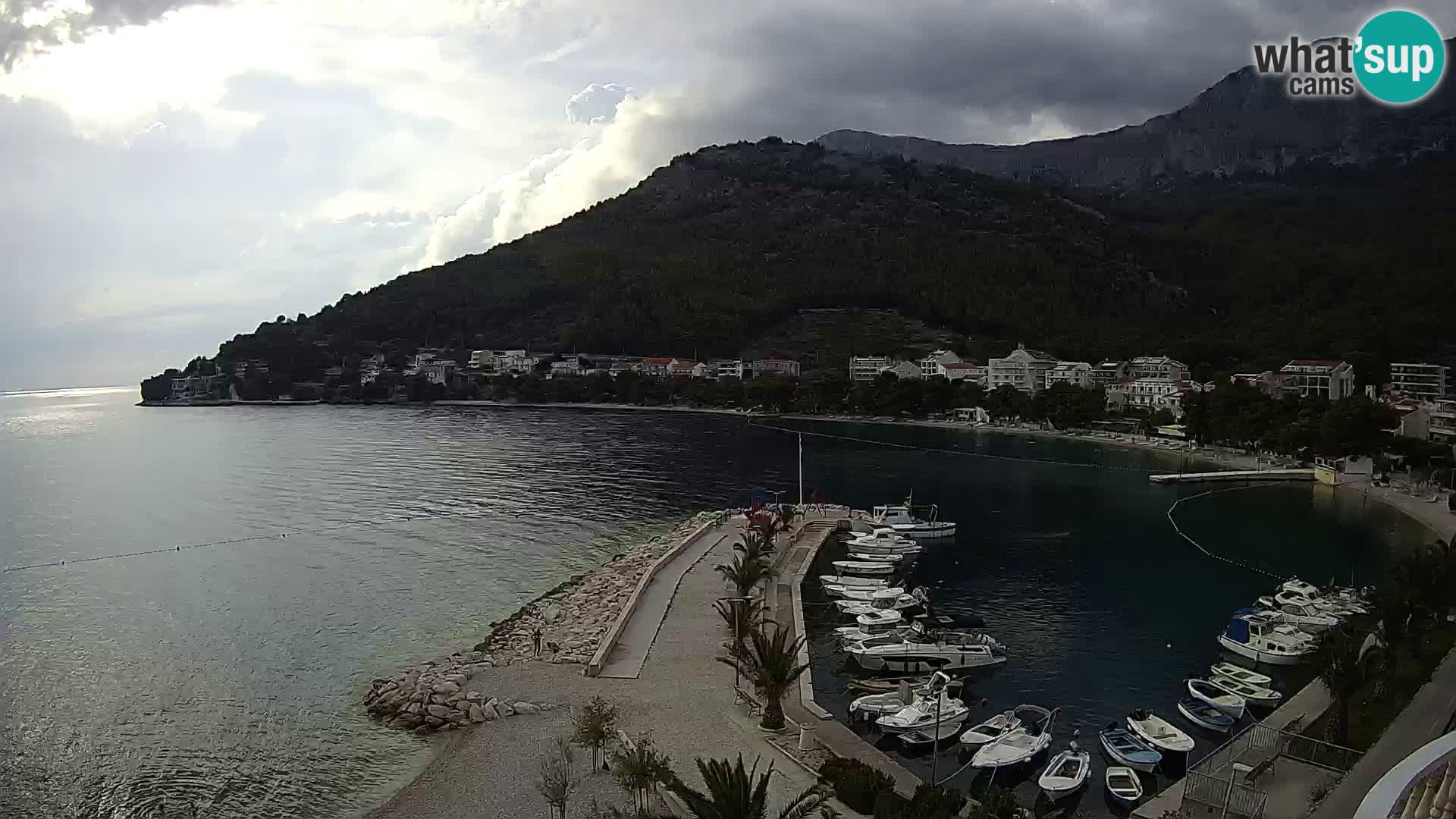 Drvenik – Dalmacija spletna kamera v živo na Hrvaškem