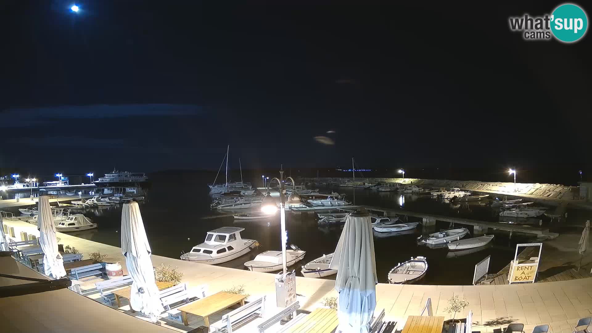 Spletna kamera Fažana riva in mestna marina – Istra
