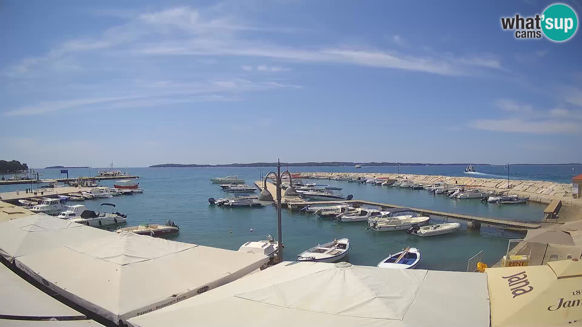 Fažana Livecam riva et marina de la ville – Istrie