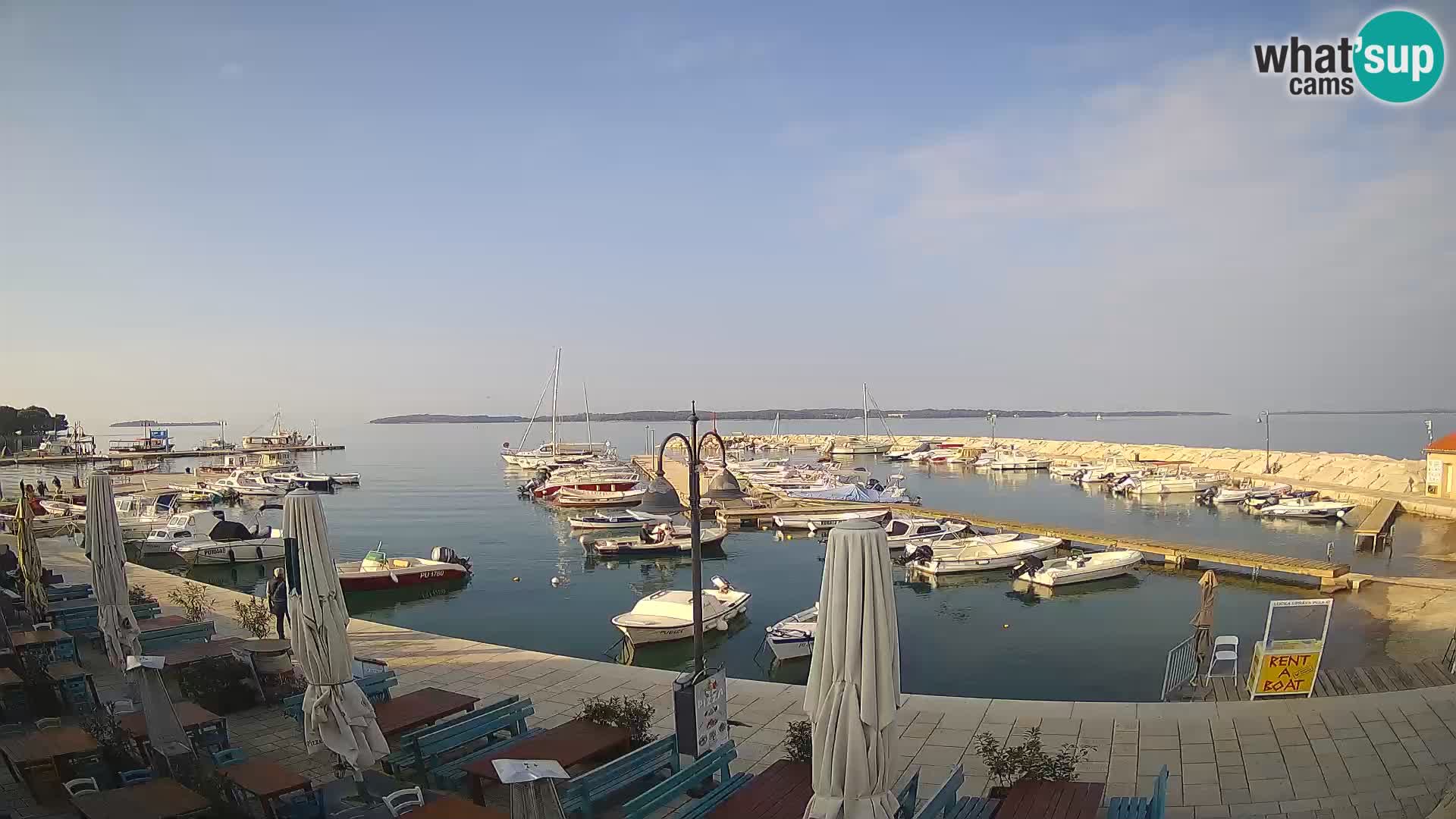 Webcam Fažana riva and city marina – Istria