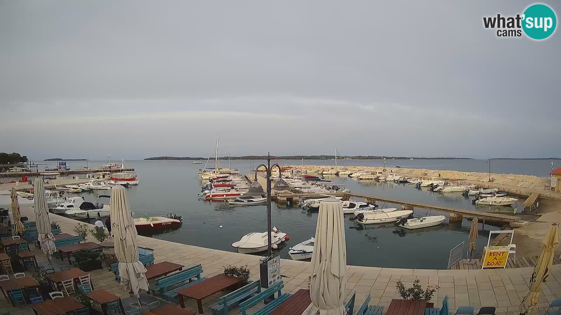 Webcam Fažana riva and city marina – Istria