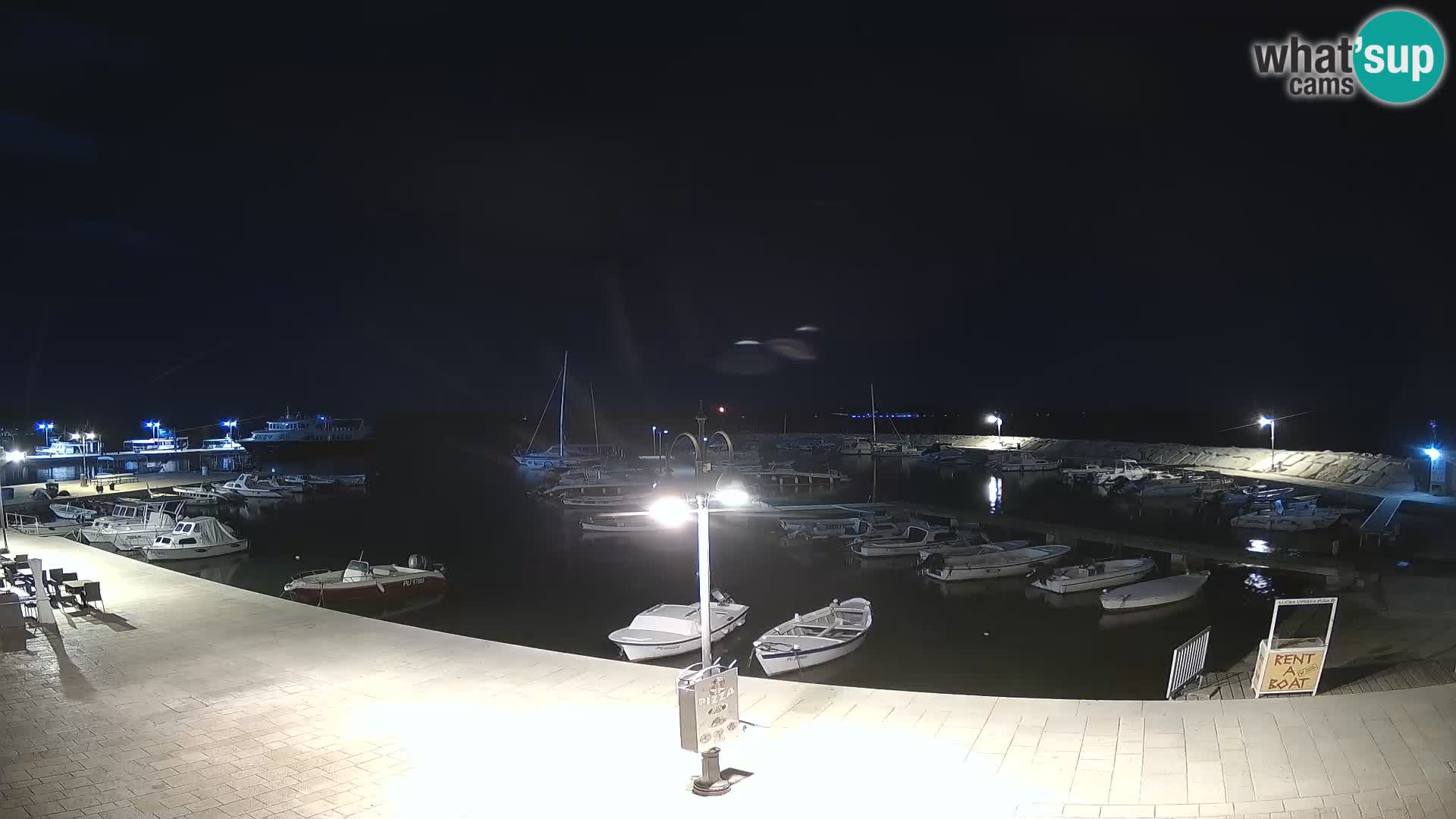 Spletna kamera Fažana riva in mestna marina – Istra