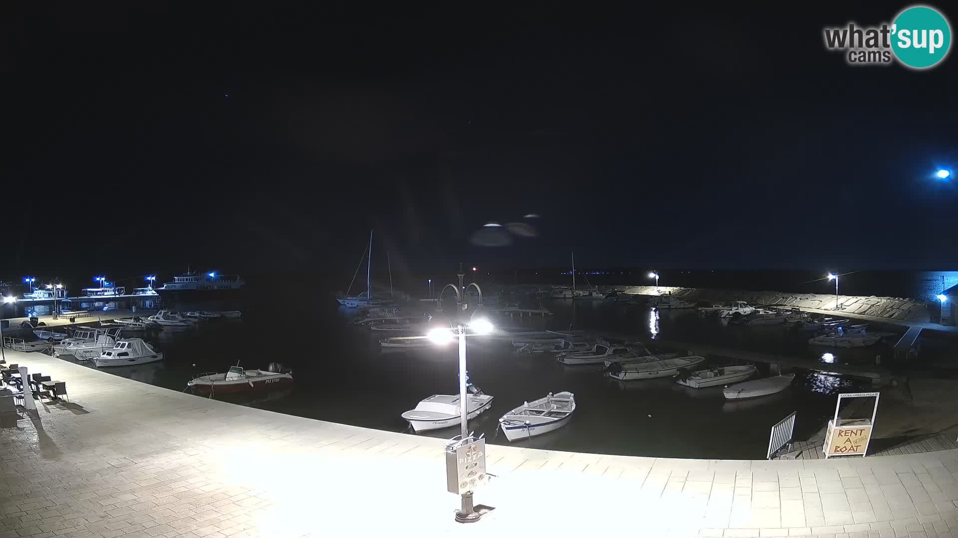 Fažana Camera en vivo riva y marina de la ciudad – Istria