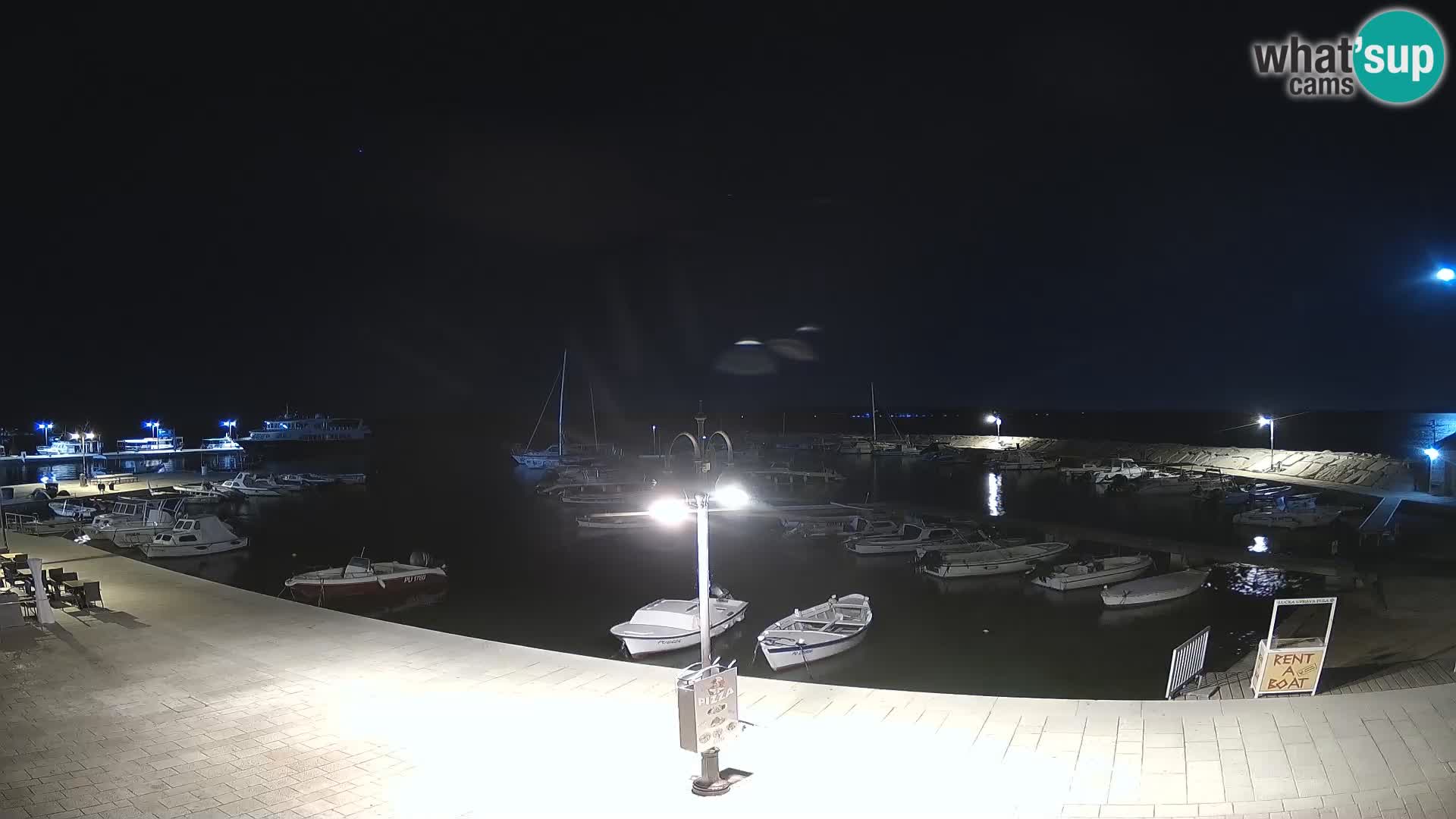 Webcam Fažana riva and city marina – Istria