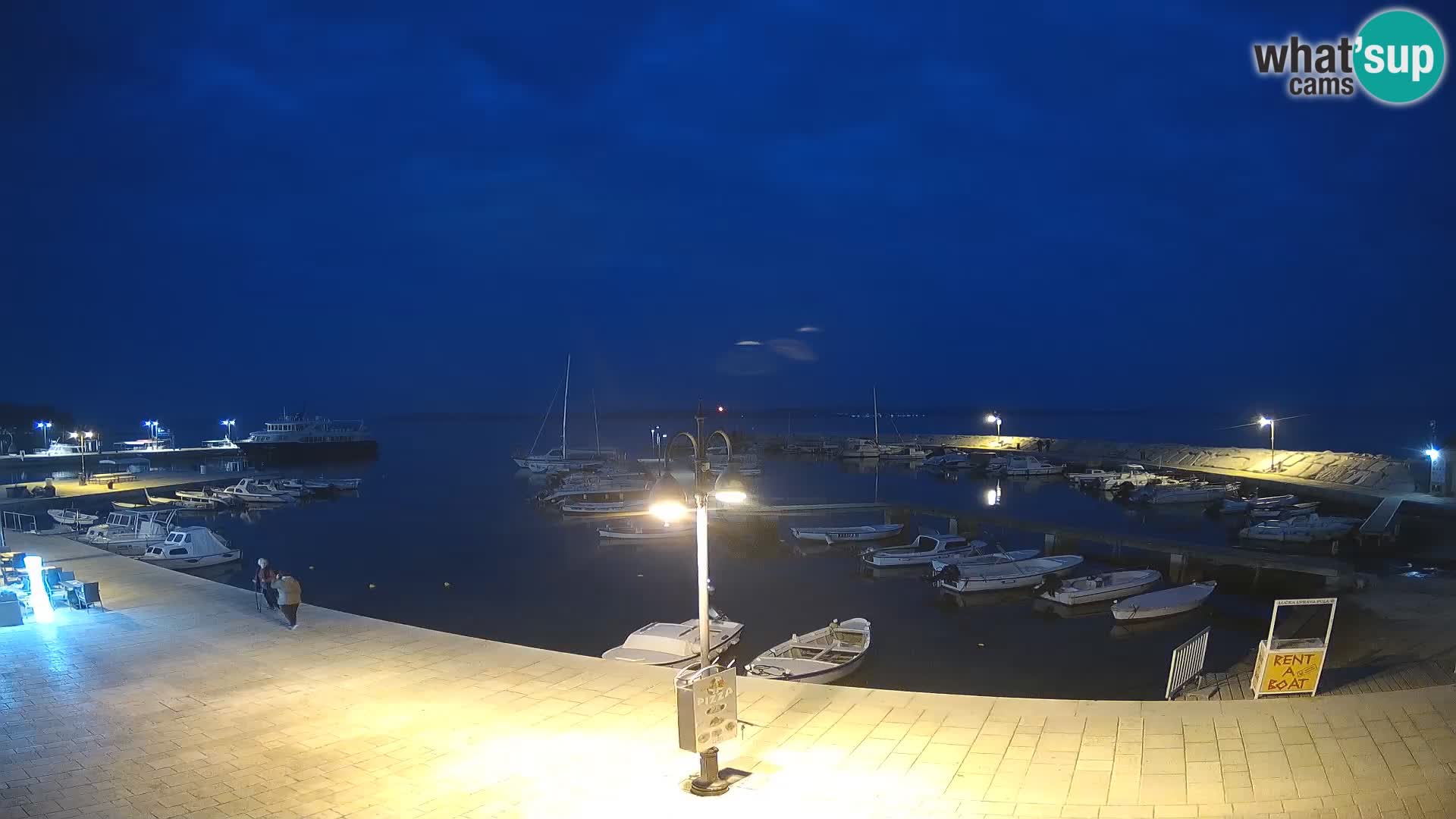 Fažana Camera en vivo riva y marina de la ciudad – Istria