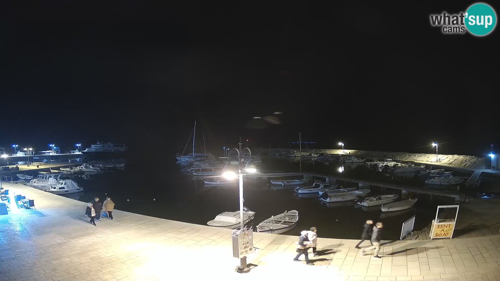 Webcam Fažana riva and city marina – Istria