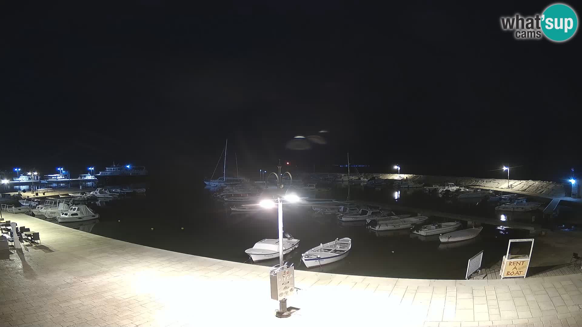 Spletna kamera Fažana riva in mestna marina – Istra