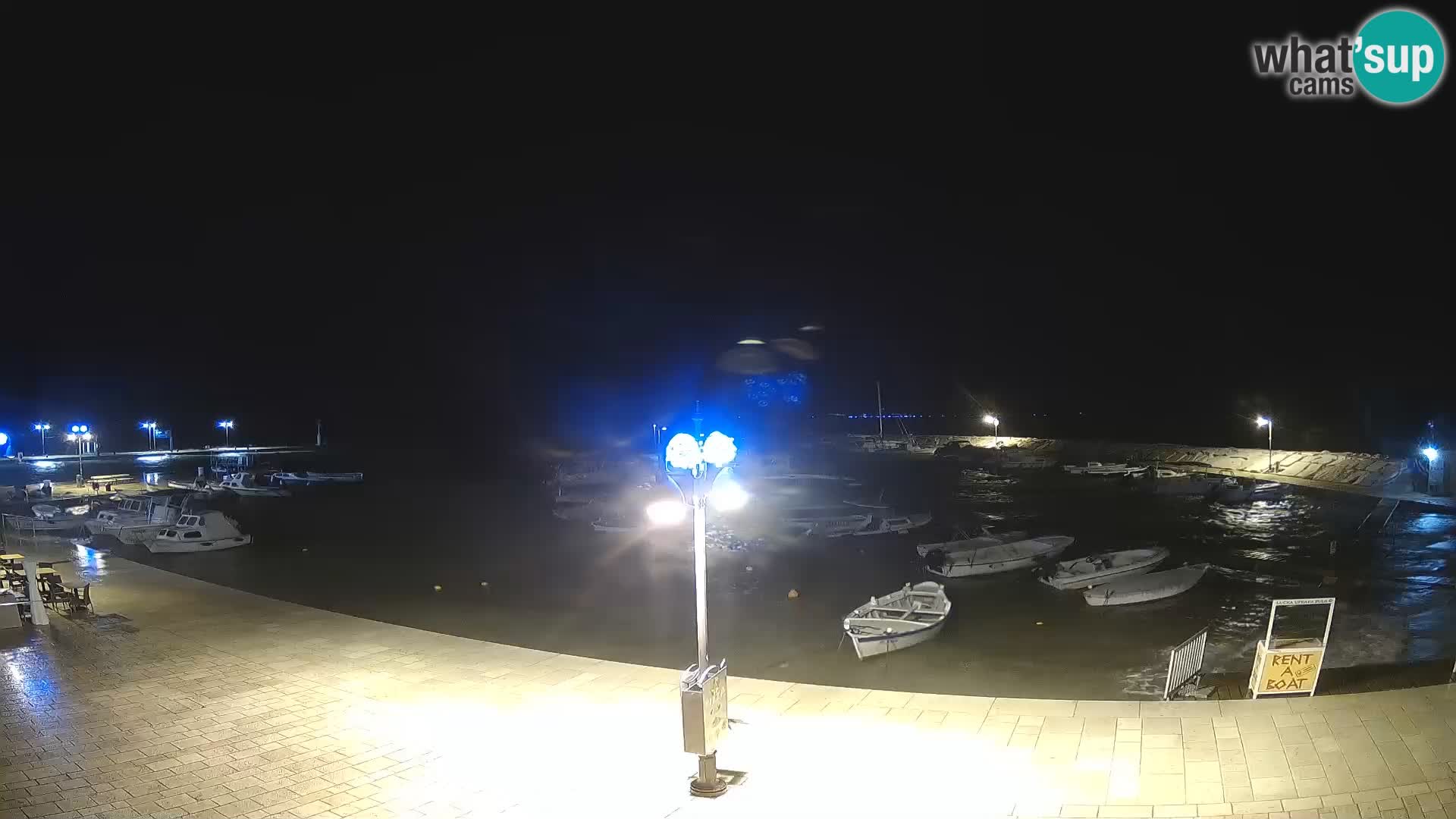 Spletna kamera Fažana riva in mestna marina – Istra