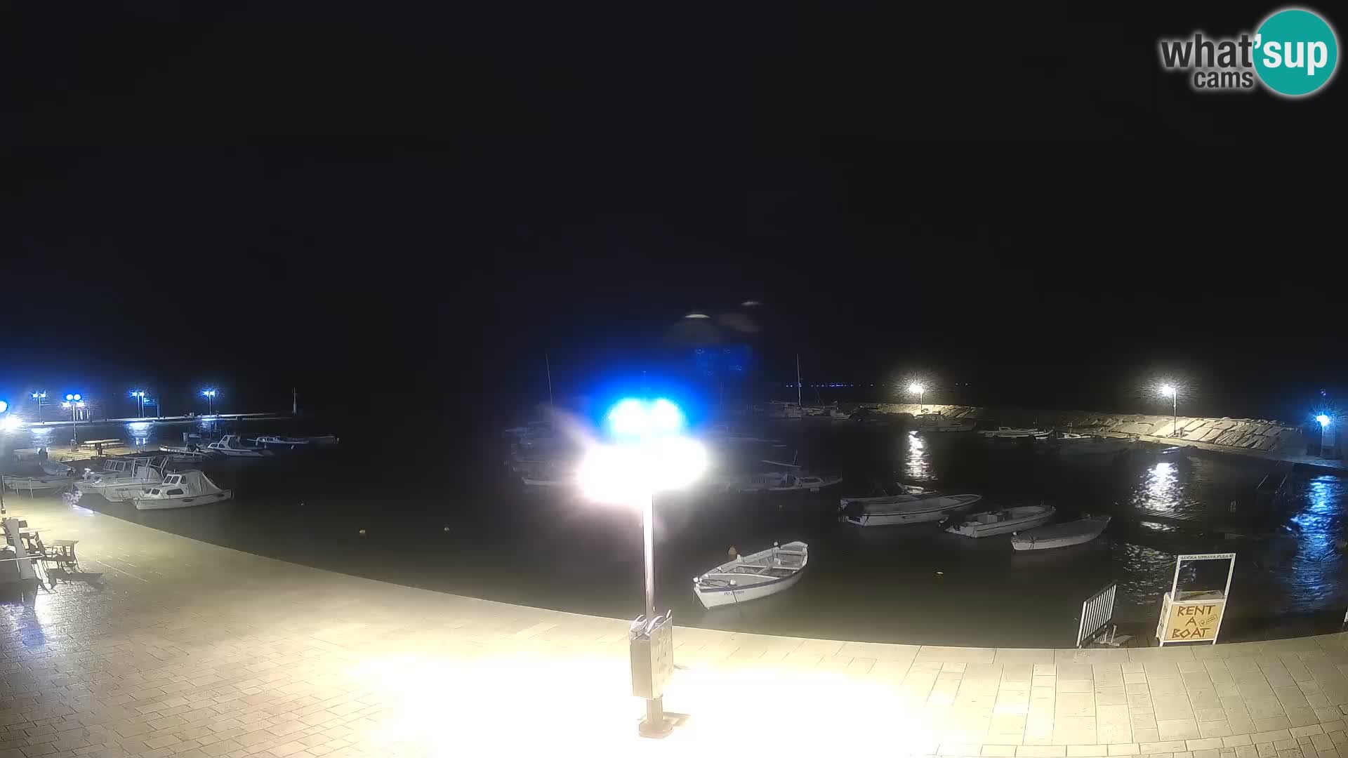 Fažana Camera en vivo riva y marina de la ciudad – Istria