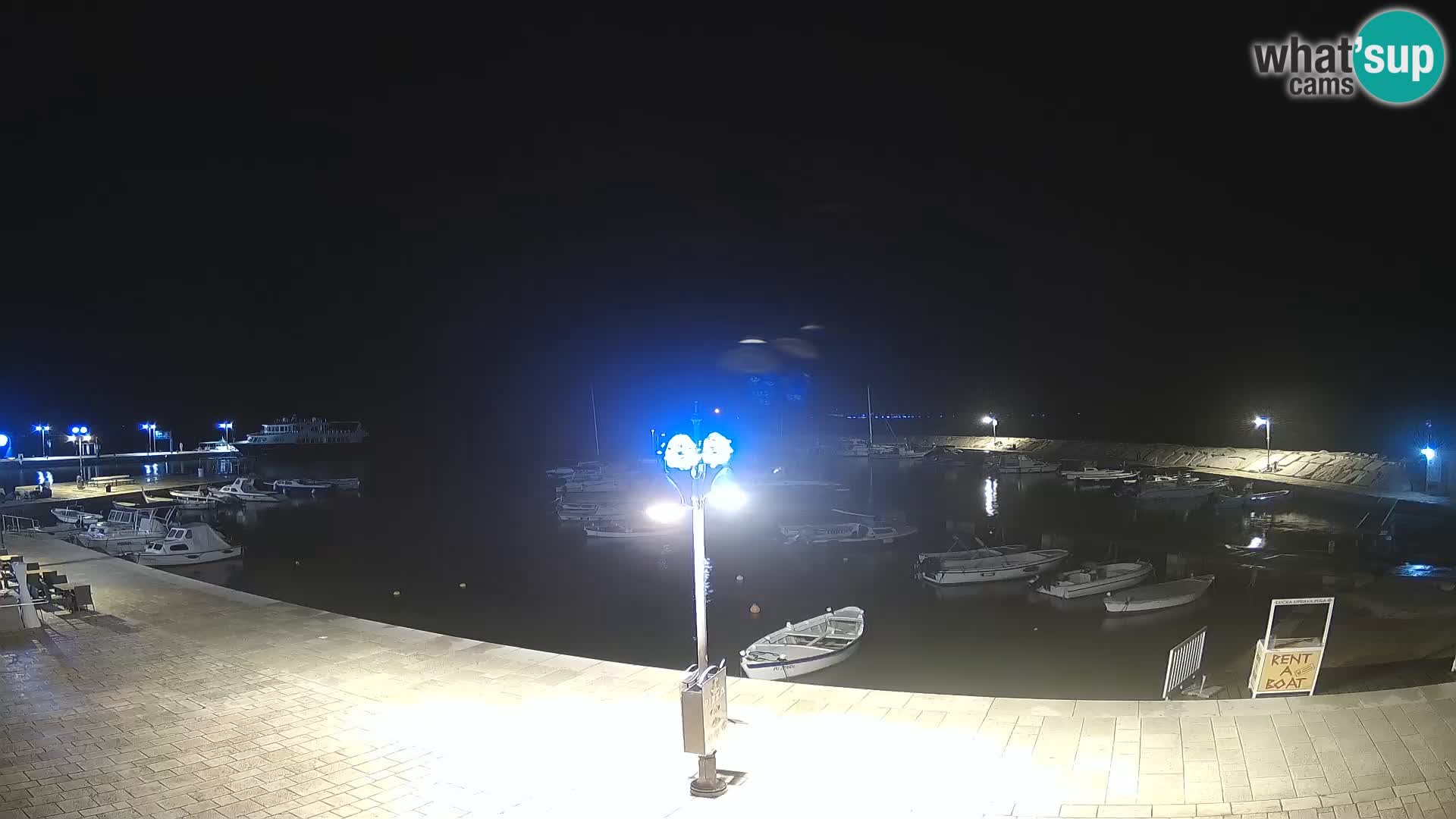 Fažana Camera en vivo riva y marina de la ciudad – Istria