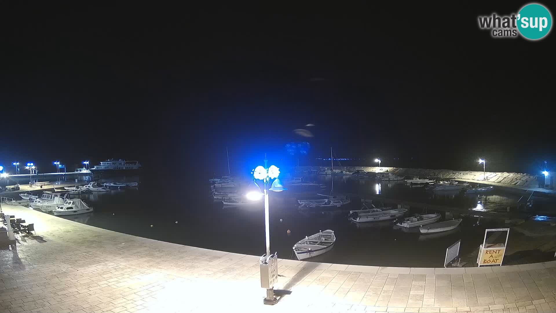 Spletna kamera Fažana riva in mestna marina – Istra