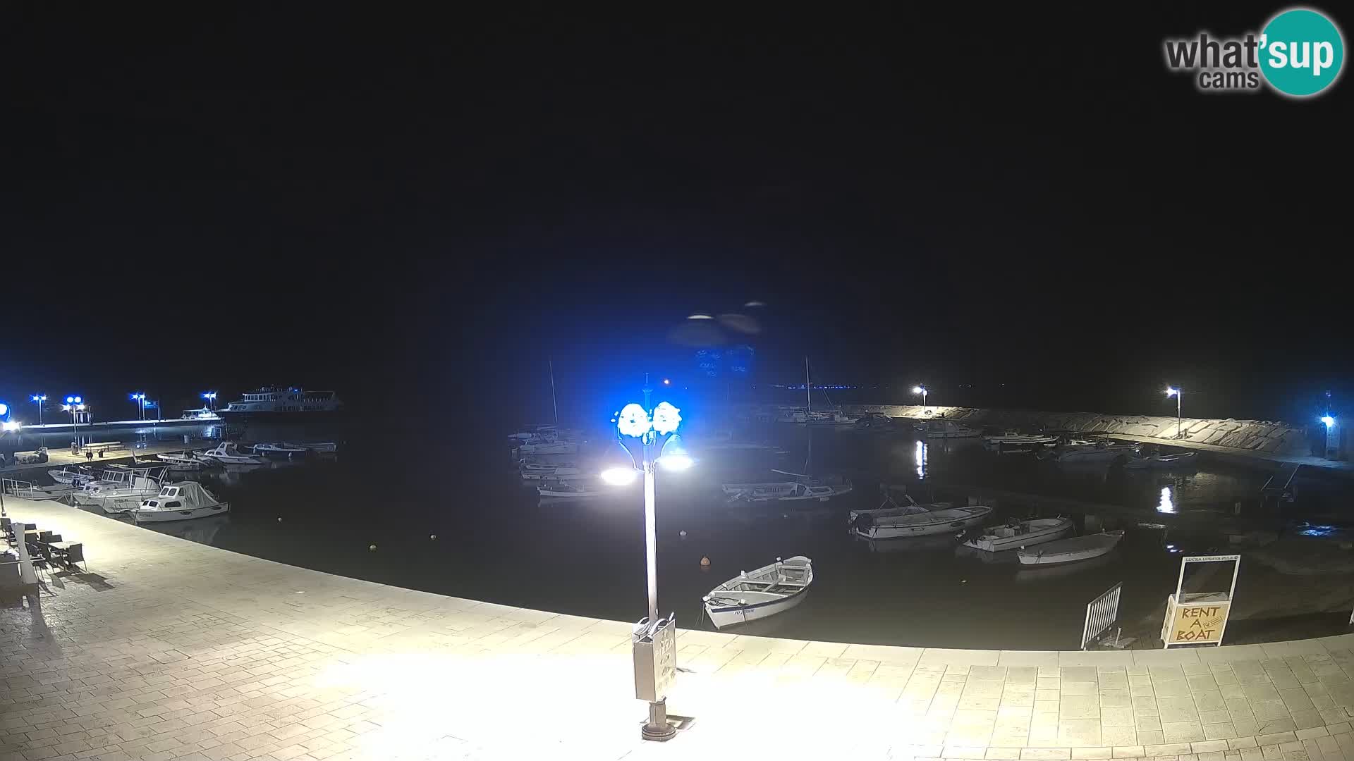 Fažana Camera en vivo riva y marina de la ciudad – Istria