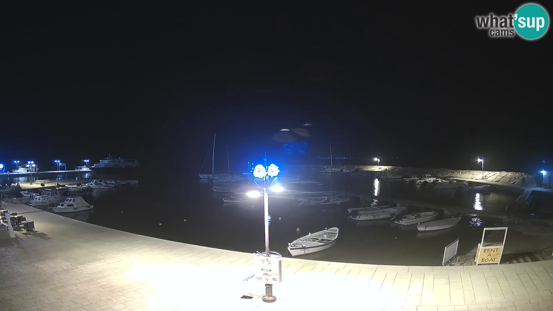 Fažana Camera en vivo riva y marina de la ciudad – Istria