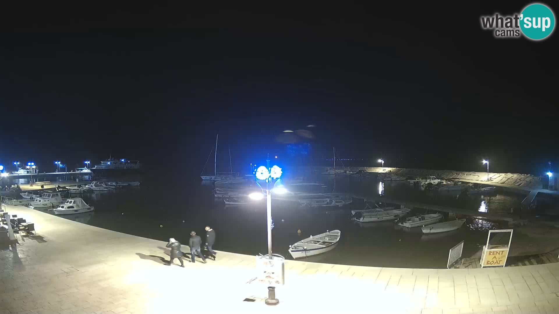 Fažana Camera en vivo riva y marina de la ciudad – Istria