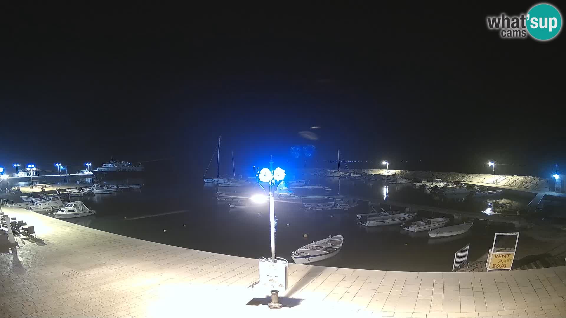 Fažana Camera en vivo riva y marina de la ciudad – Istria