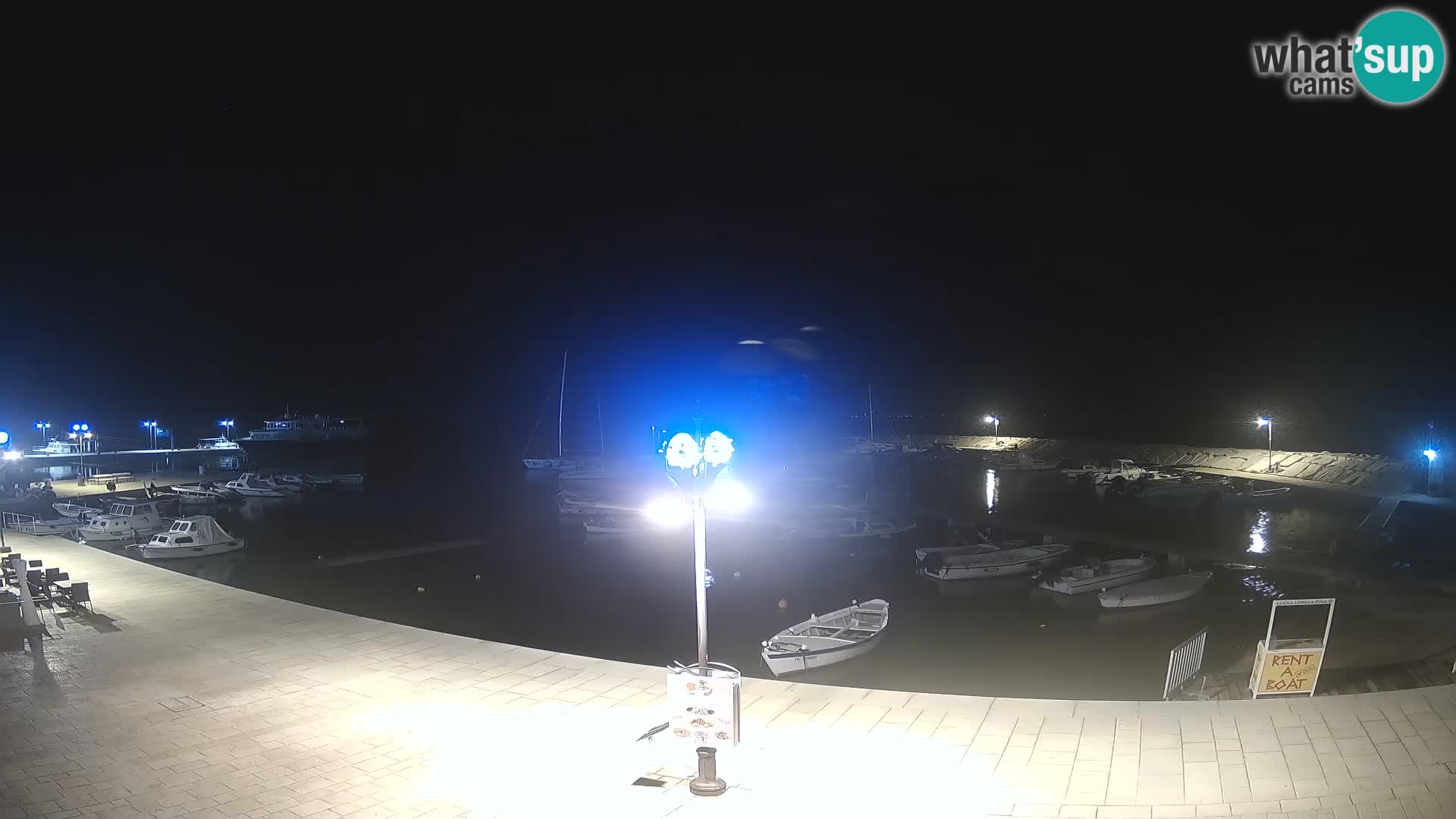 Fažana Camera en vivo riva y marina de la ciudad – Istria