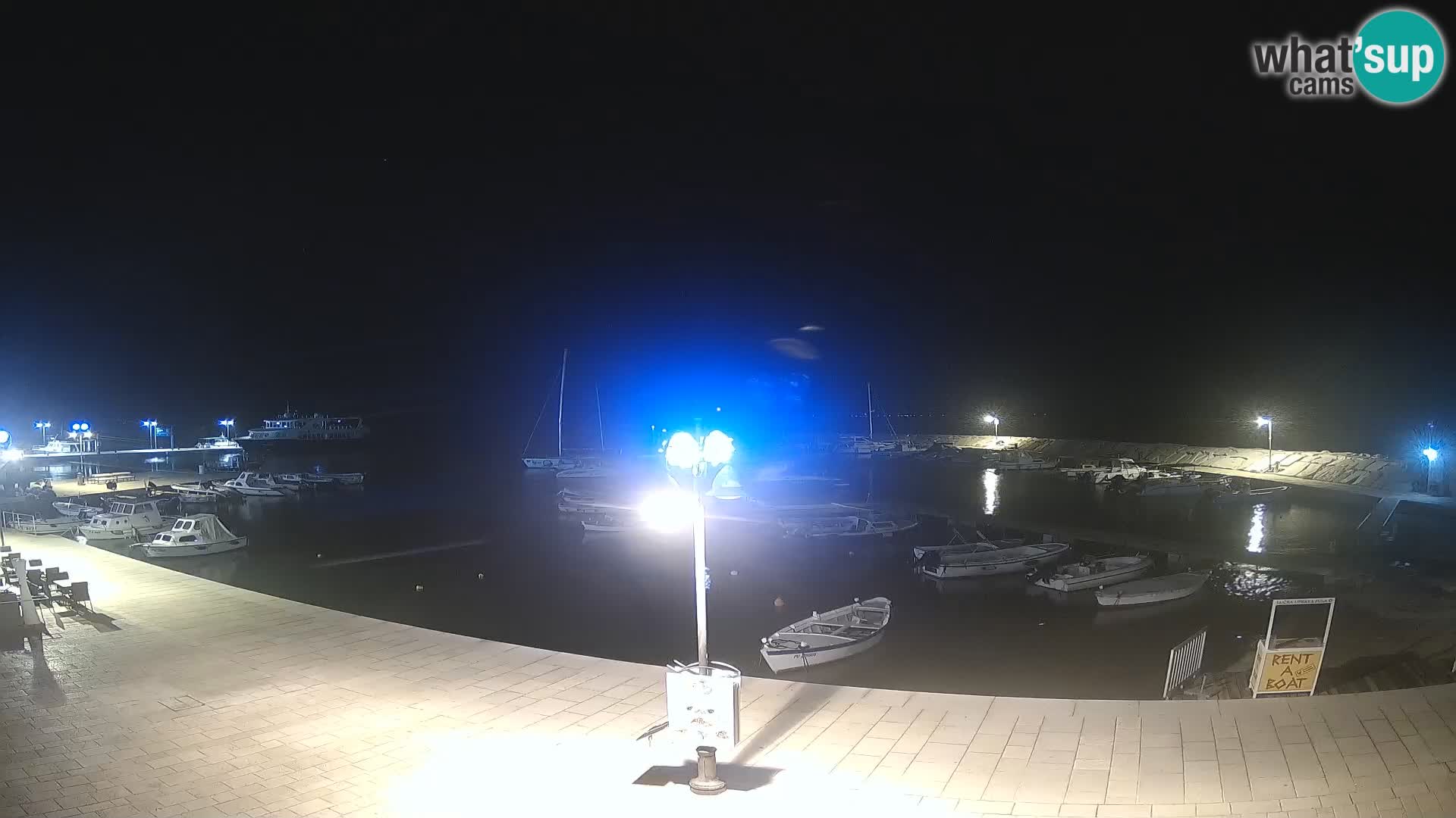 Fažana Camera en vivo riva y marina de la ciudad – Istria