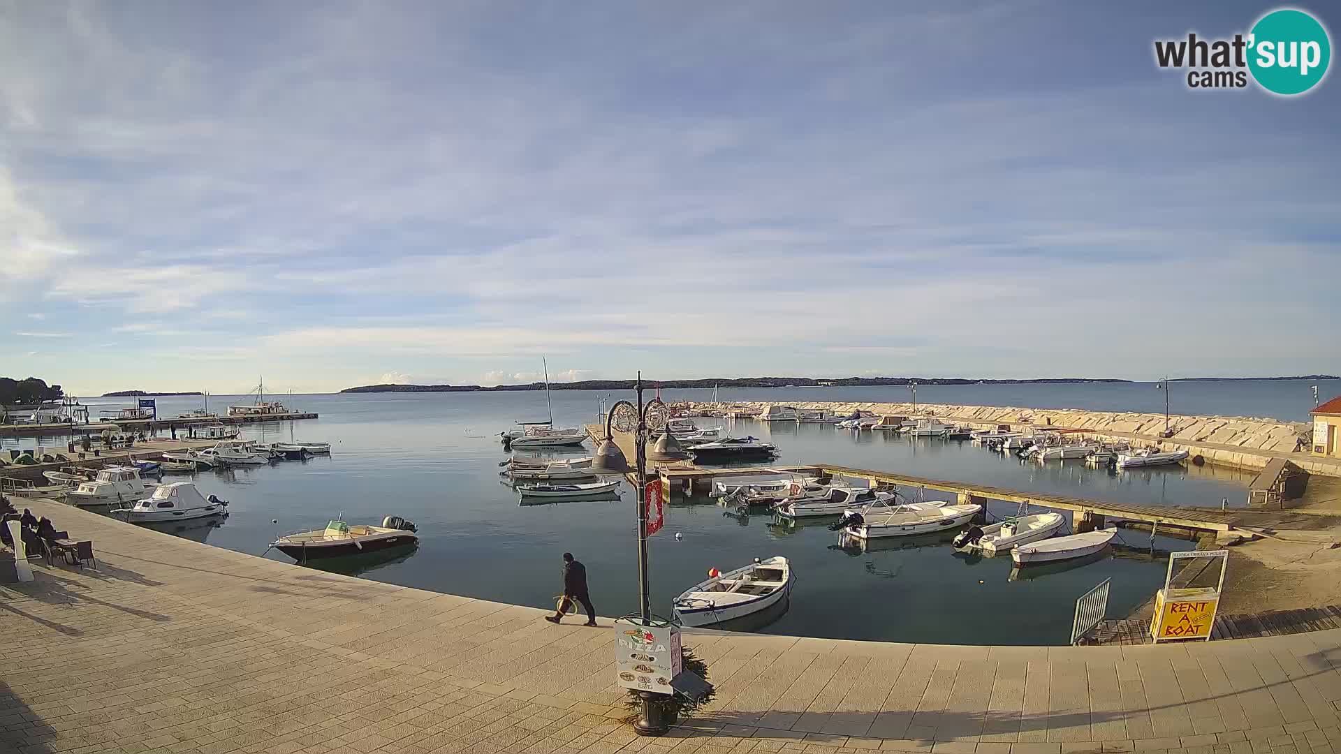 Webcam Fažana riva and city marina – Istria